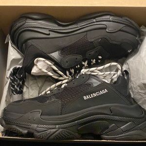 Balenciaga Sneakers Mens